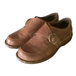 Born leather buckle loafer shoes